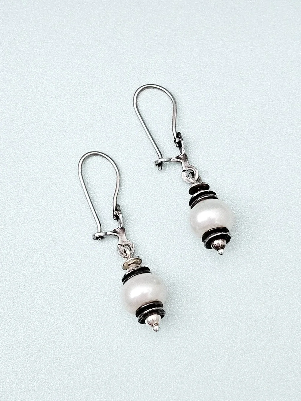 Silpada Sterling Silver Pearl 'Light The Way' Drop Earrings W0922